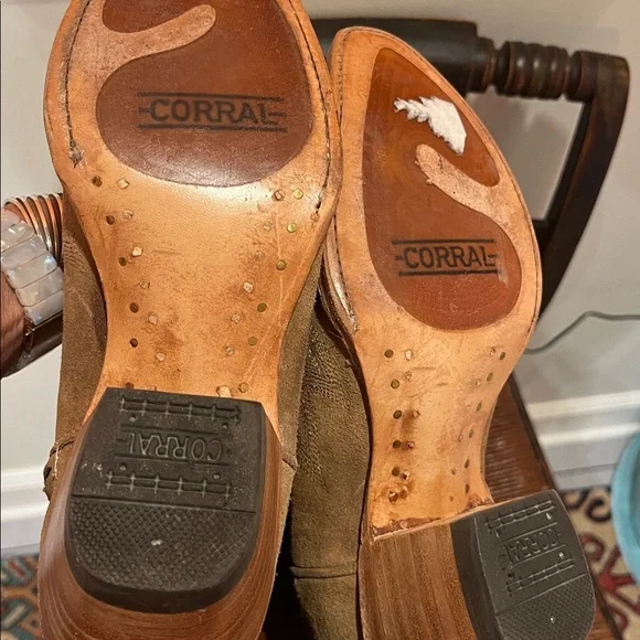 Corral Embroidery Suede Tall Top Snip Toe Cowboy Boot - Picture 16 of 16